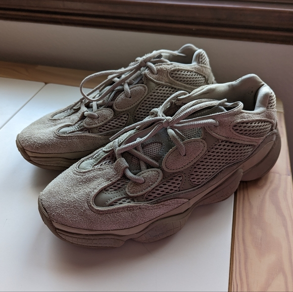 Adidas Yeezy 500 Taupe size 9 Men's